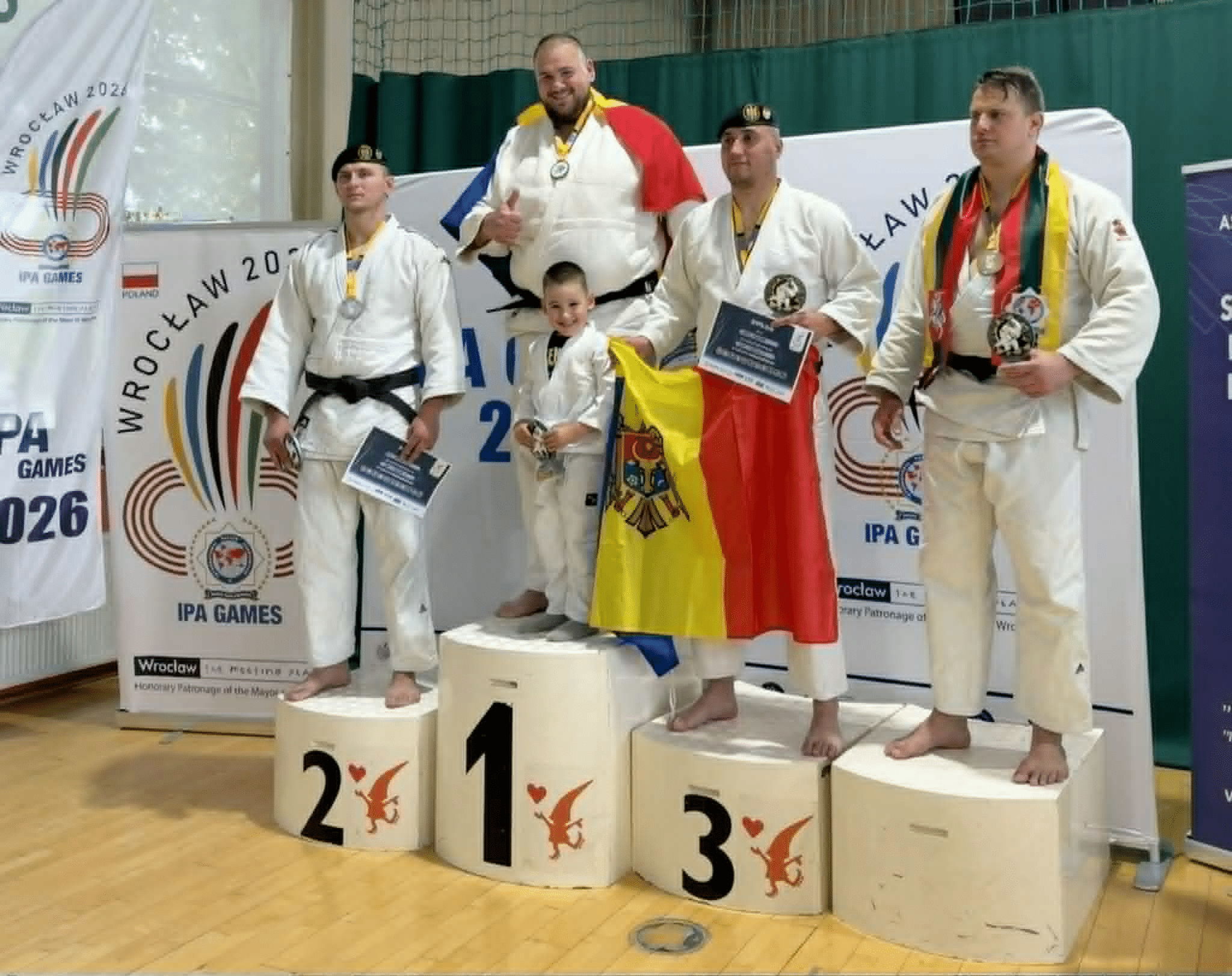 (foto) Emoționant! Daniel Natea a cucerit aurul în Polonia, sub privirile băiețelului său: „Tati, de ce ești așa bun?”