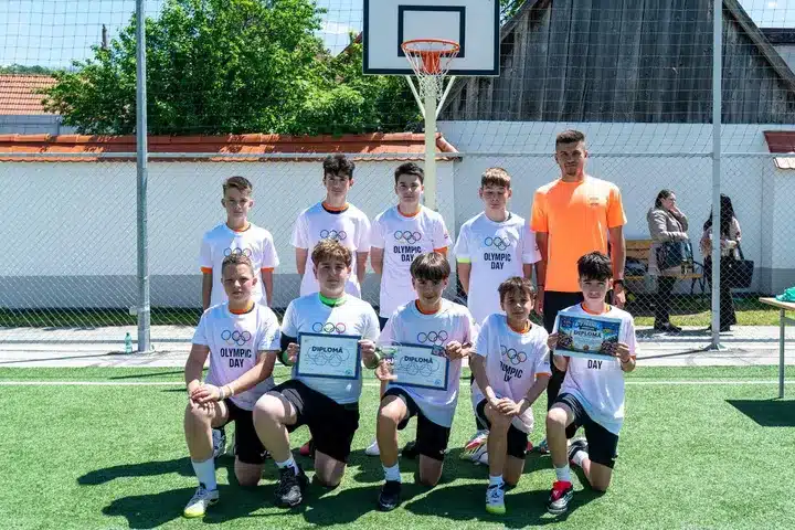 (foto) „6-7 Friends Football Cup”, turneul din Sibiu în care fair-play-ul a fost mai important decât trofeul