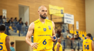 andrei-patica-csu-sibiu-baschet1
