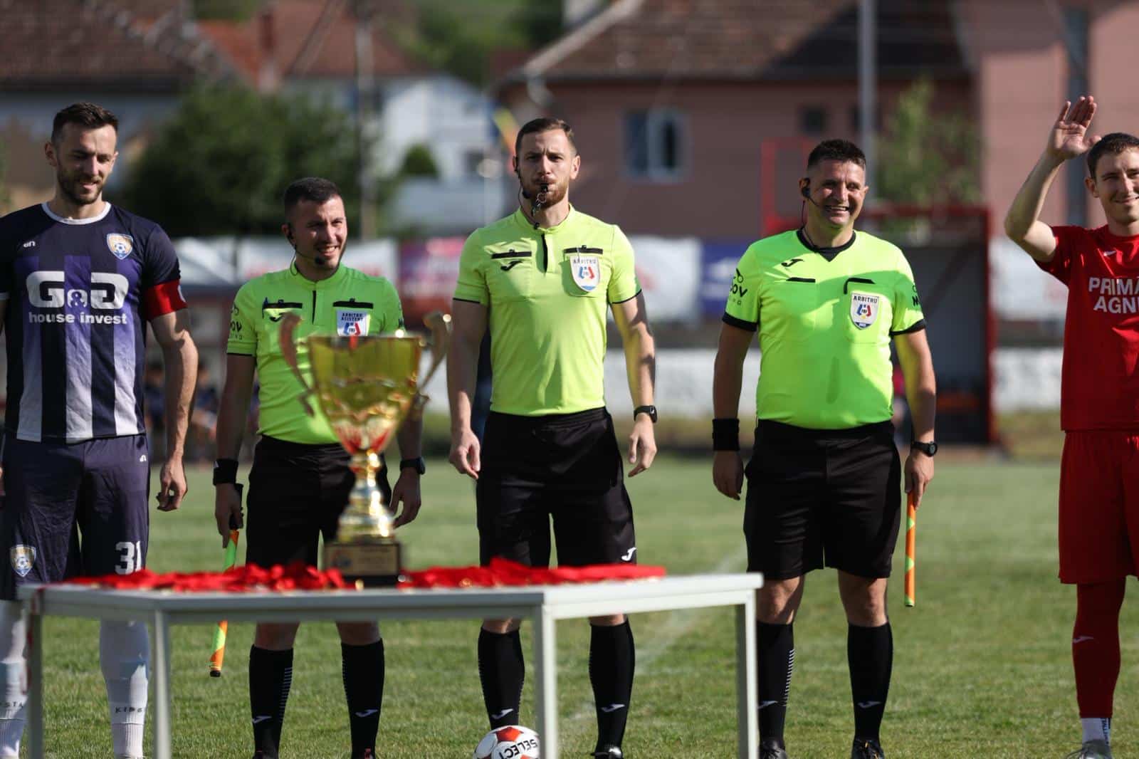 (foto) AFC Agnita, campioana Superligii Sibiu! Urmează barajul pentru Liga 3 cu Corona Brașov