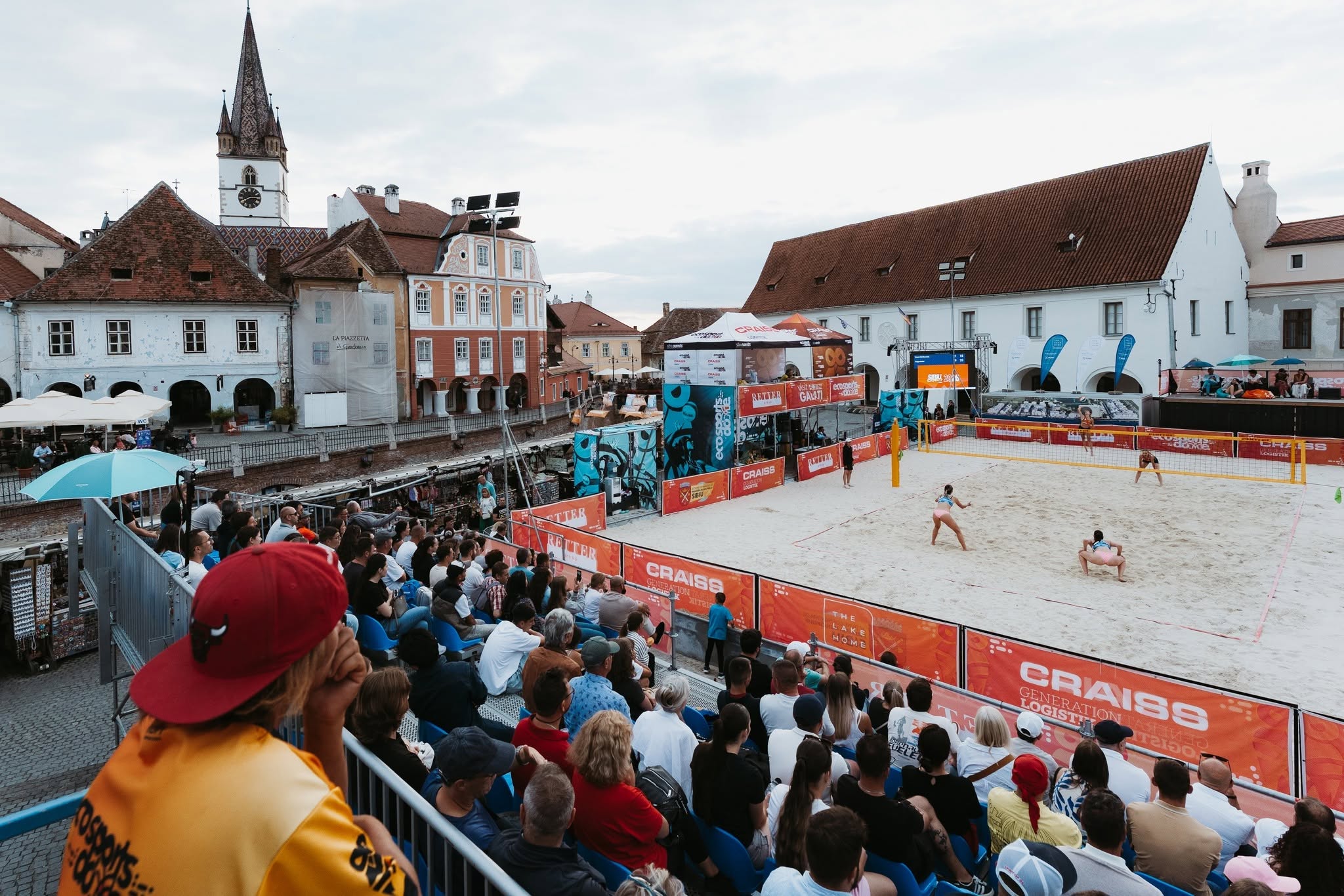 sibiu volei pe nisip in piata mica din centrul sibiului - știri sport sibiu de ultimă oră