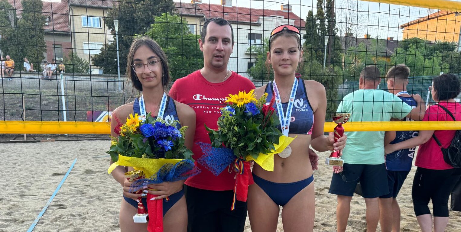 Champions Sibiu culege roadele muncii: două sportive, vicecampioane naționale la U16